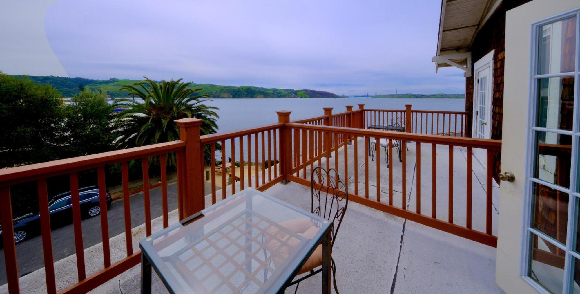 Shorelight Inn Benicia Ngoại thất bức ảnh
