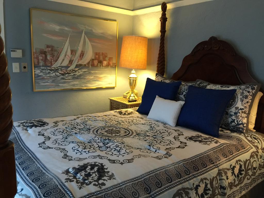Shorelight Inn Benicia Ngoại thất bức ảnh